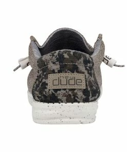 Men's Hey Dude Wally Stretch Blend Sand Dune Camo Shoe