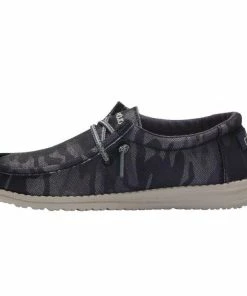 Hey Dude Kid's Youth Wally Stretch Navy Camo Shoe