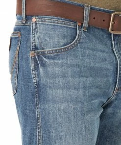 Jeans Men's Wrangler Slim Fit Retro Boot Cut Jean