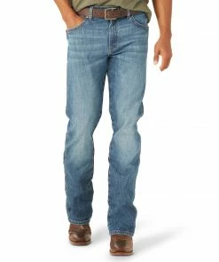 Jeans Men's Wrangler Slim Fit Retro Boot Cut Jean