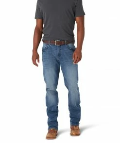 Men's Wrangler Retro Slim Straight Jean Jeans